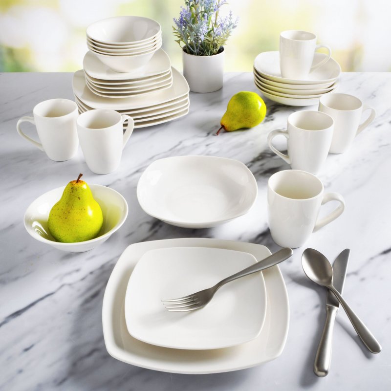 Liberty Hill 30-Piece Dinnerware Set