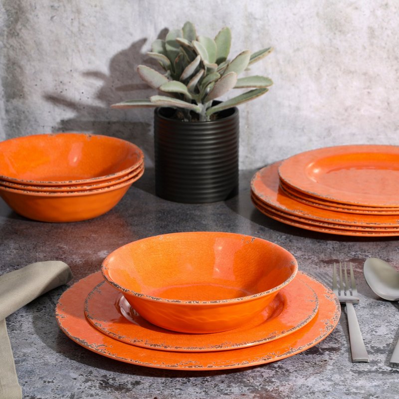 Mauna 12-Piece Melamine Dinnerware Set