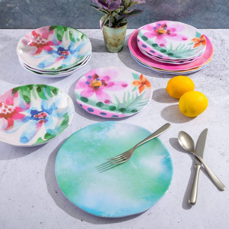Cinnamon Twist 12-Piece Decorated Assorted Color Melamine Dinnerware